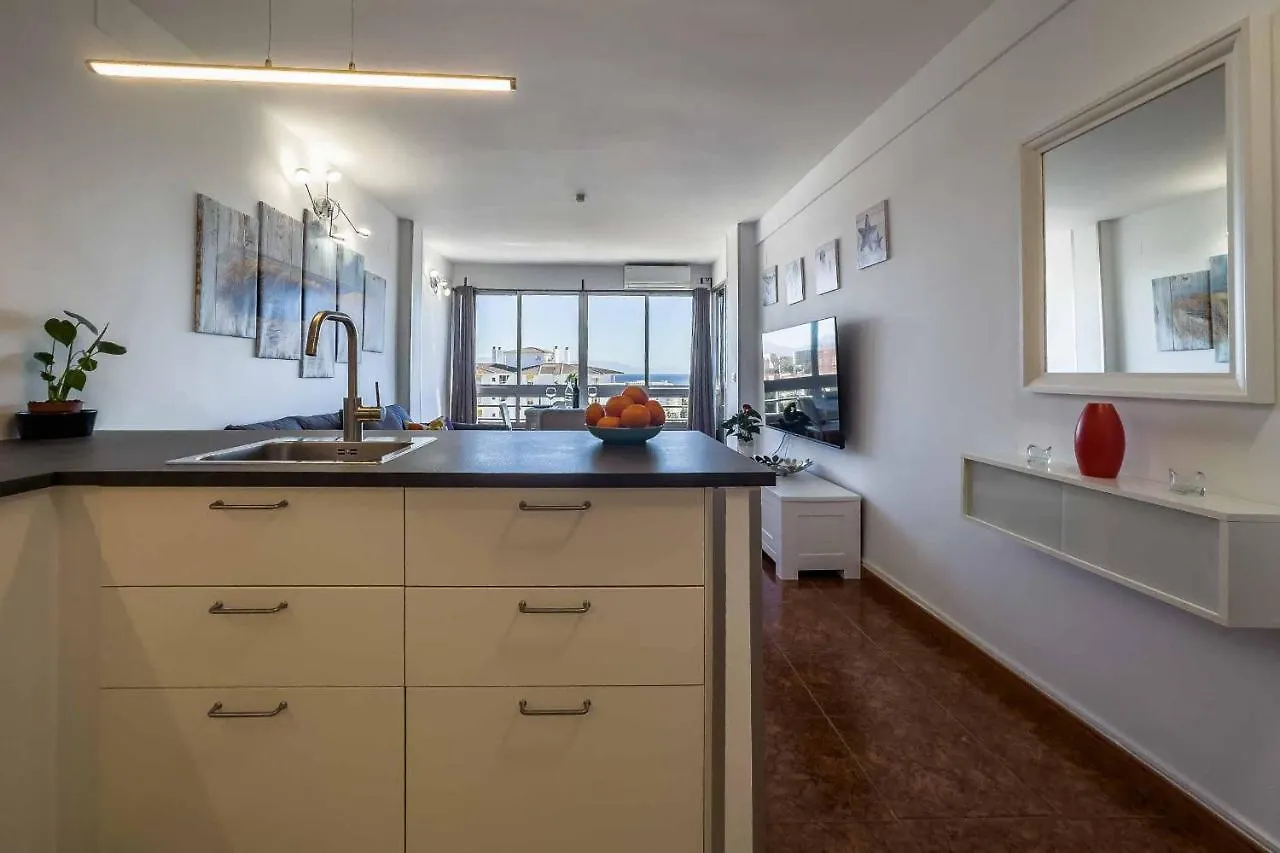 Apartamento Acogedor, Terraza, Piscina Y Mar Benalmádena
