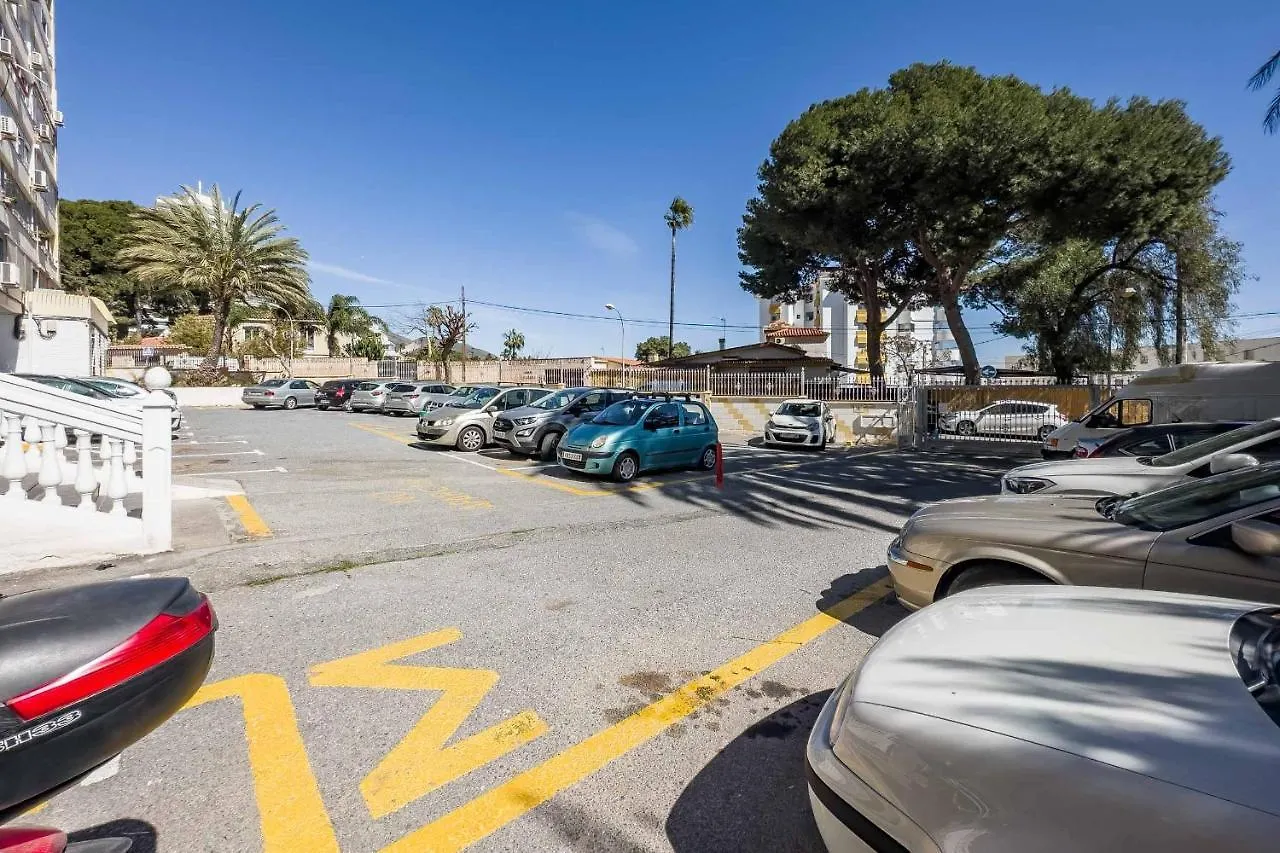 Apartamento Acogedor, Terraza, Piscina Y Mar Benalmádena